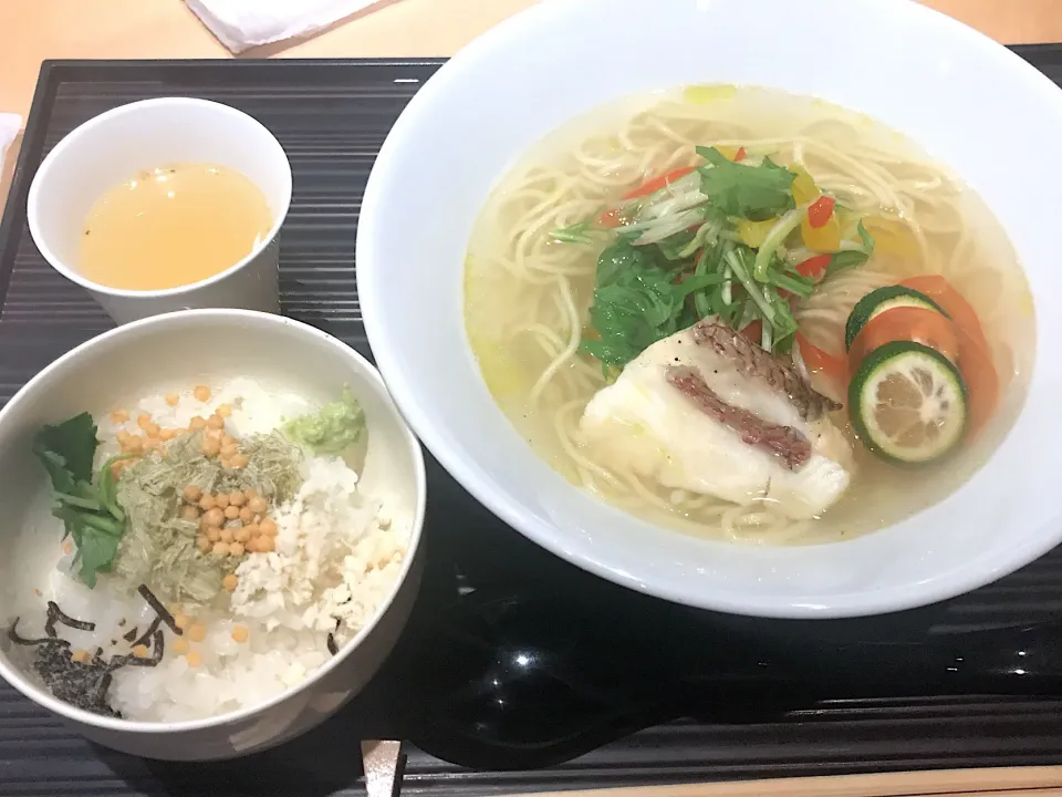 鯛だし鯛くんせいらーめん(お茶漬けセット)|だんちゃんさん