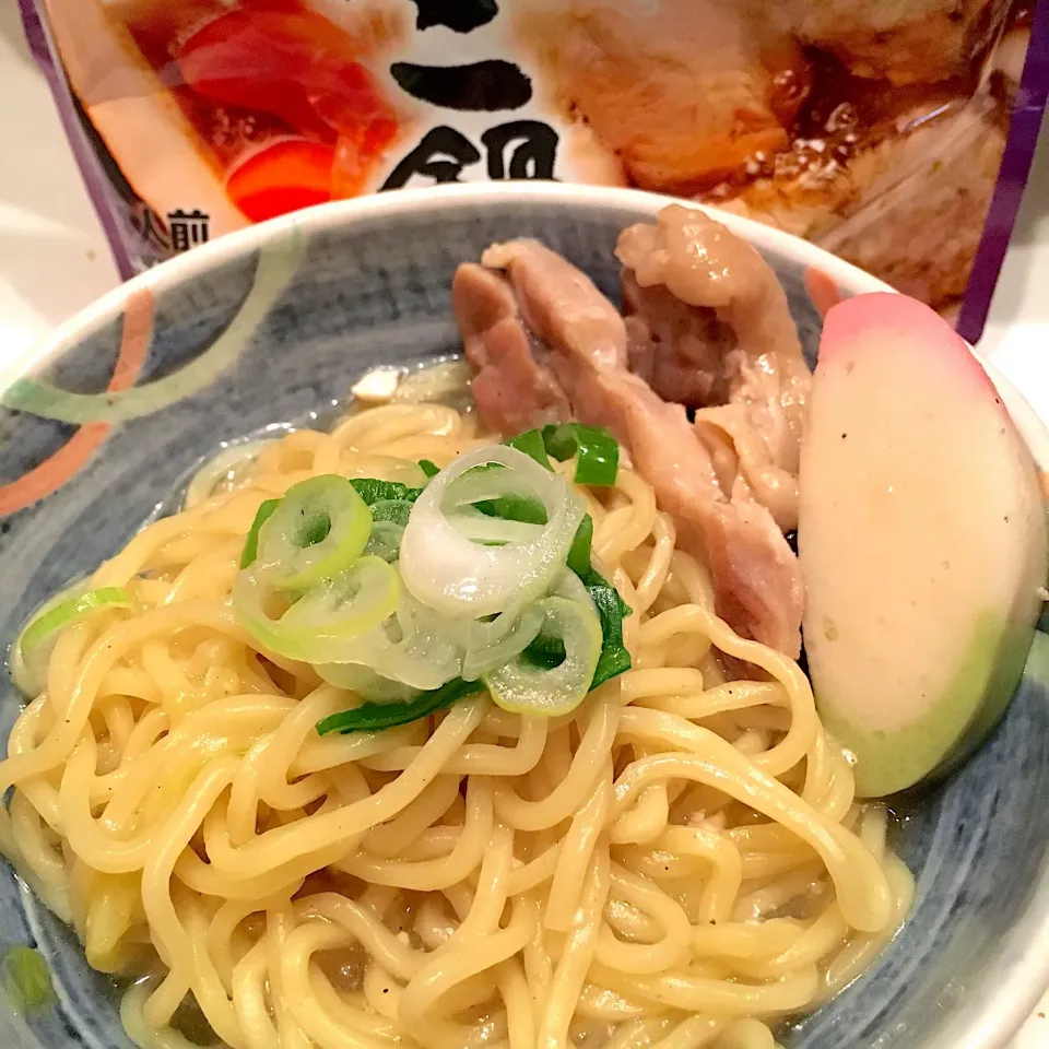 ミツカン地鶏塩ちゃんこ鍋の〆ラーメン  #鍋  #ミツカン  #もっと自由に、鍋の〆♪ #地鶏塩ちゃんこ|YukiUsaさん