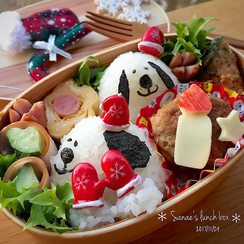 Snapdishの料理写真:#今日のお弁当#娘弁当 は#スヌーピーおにぎり がサンタさんに🎅なっちゃった💕|さえちゃんさん