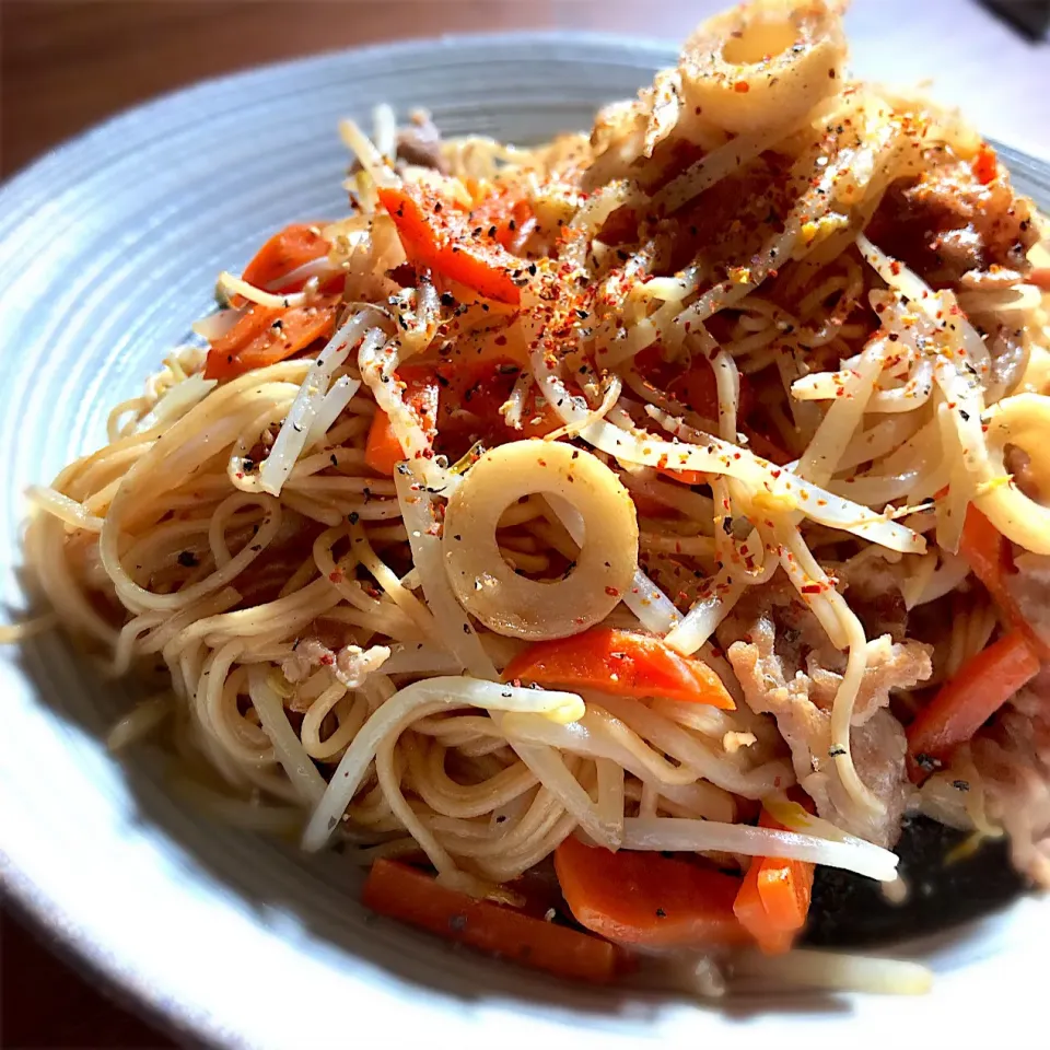 焼肉のタレで♪焼きそうめん by ぎまーる|ららさん