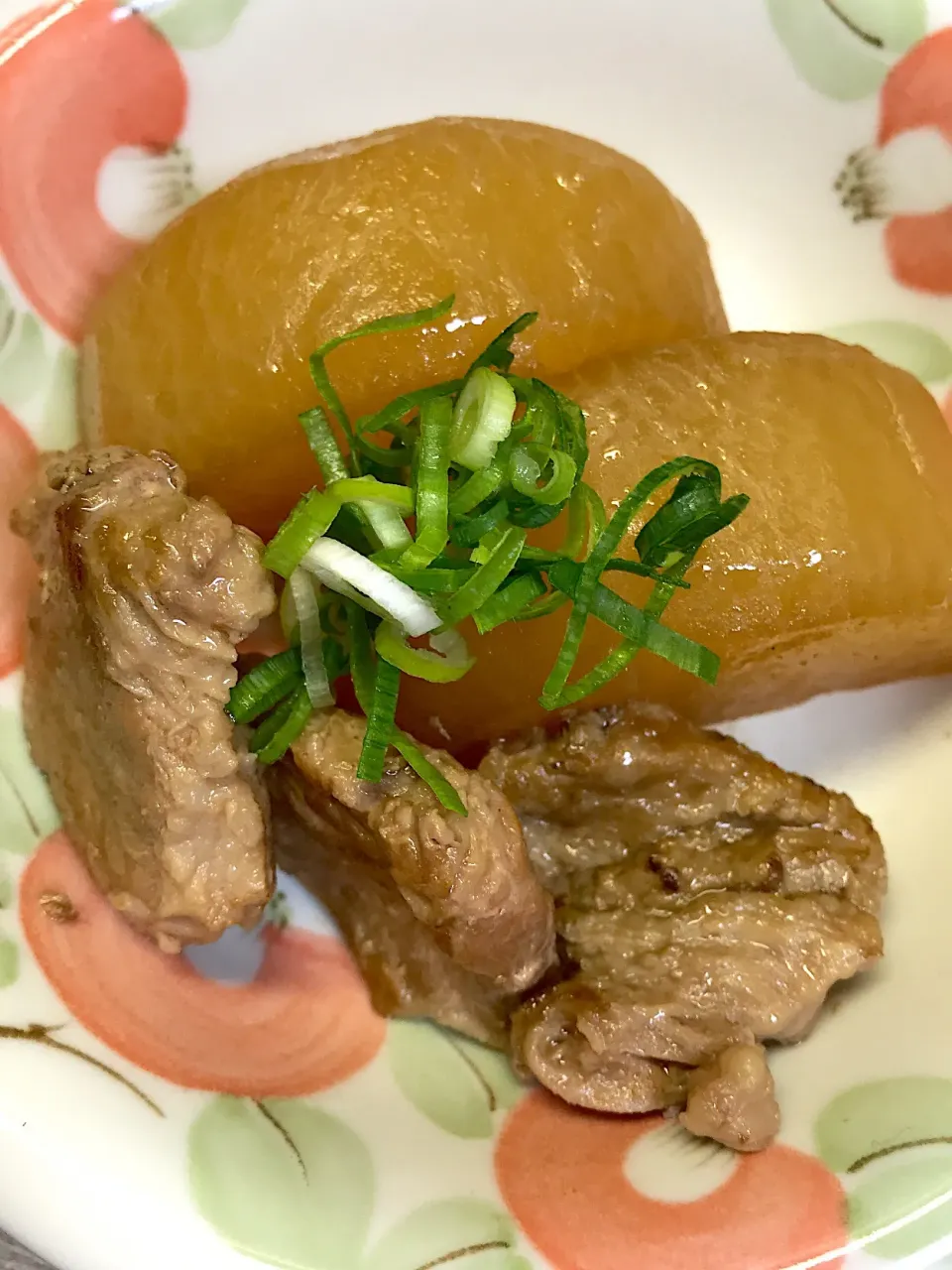 Snapdishの料理写真:炊飯器で大根と豚肉煮込み|栄養士さん