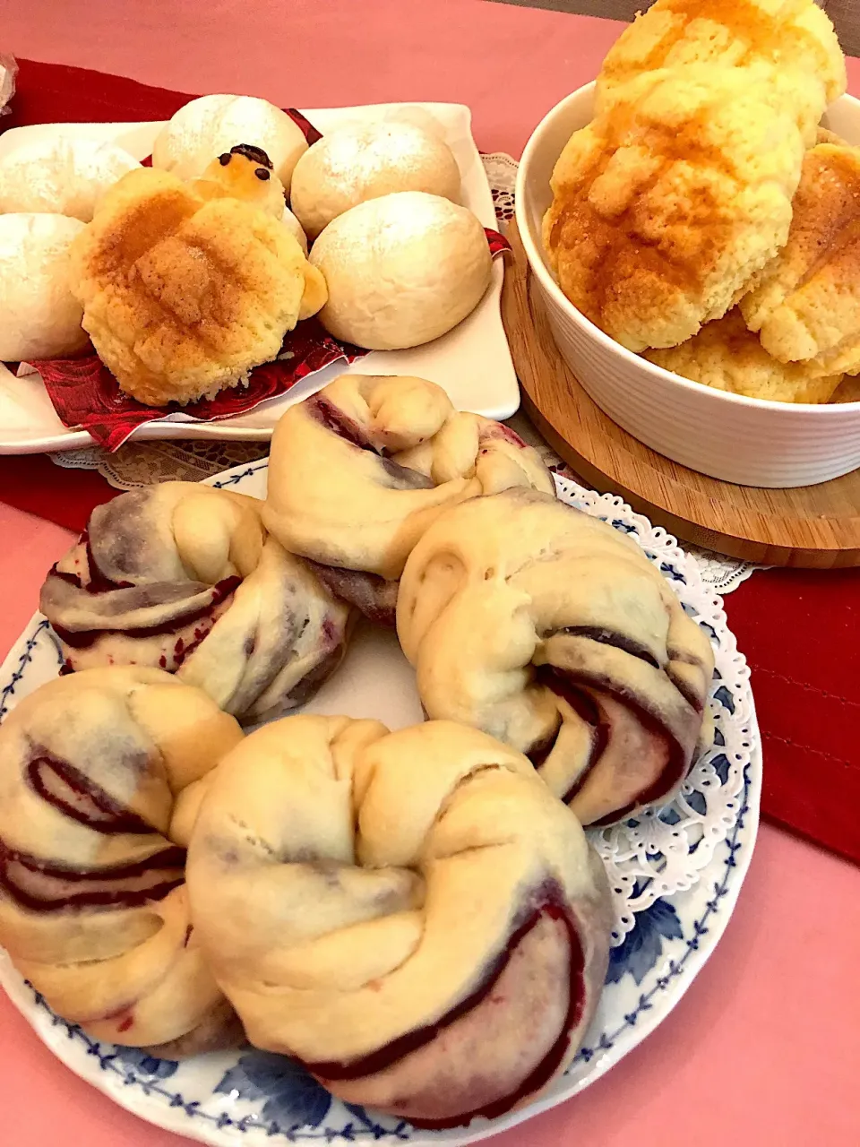 Snapdishの料理写真:紫芋グルグルパン🥐|AKUBI*:ஐ(●˘͈ ᵕ˘͈)さん