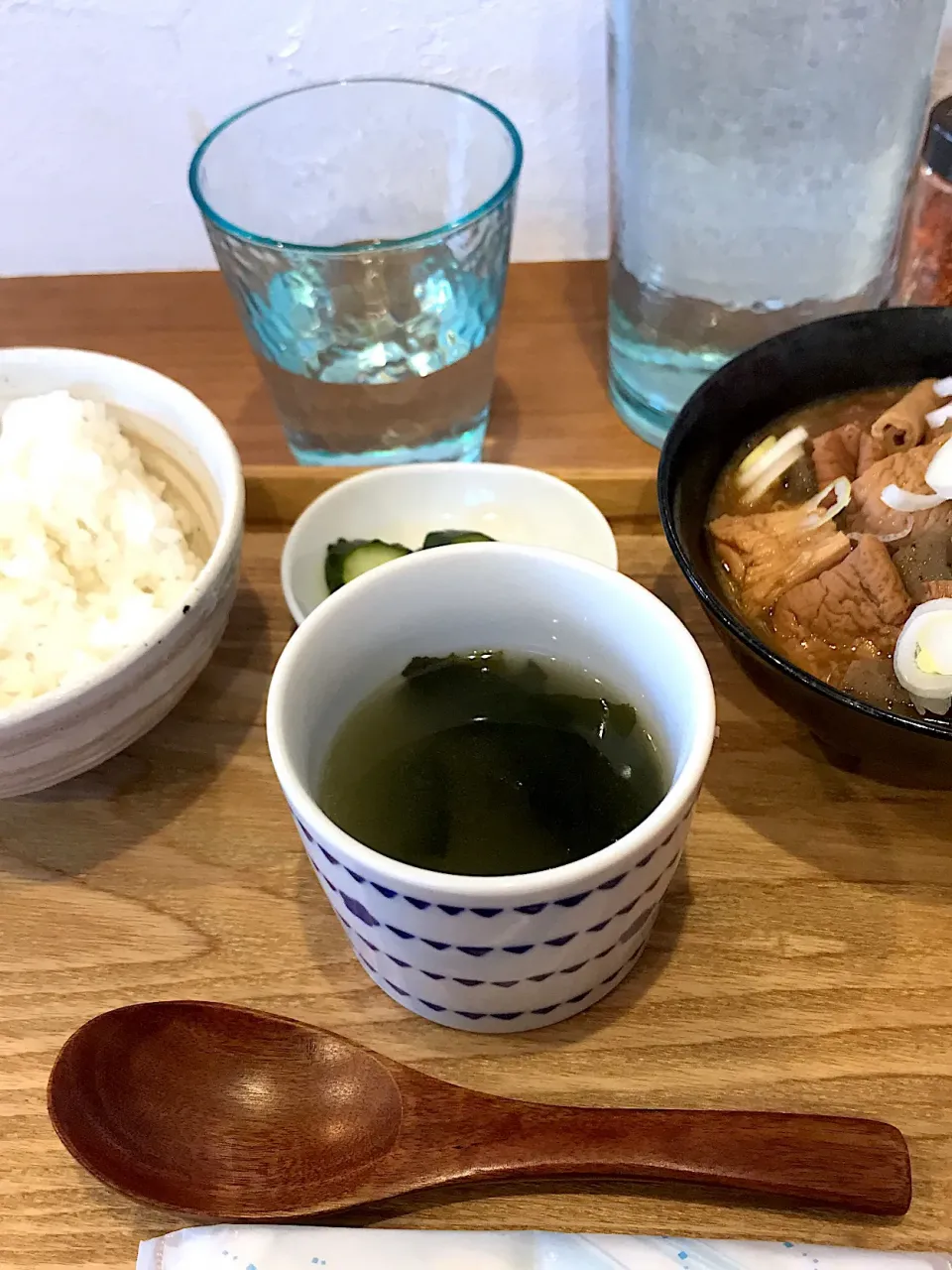 もつ煮込み定食|山内博之さん