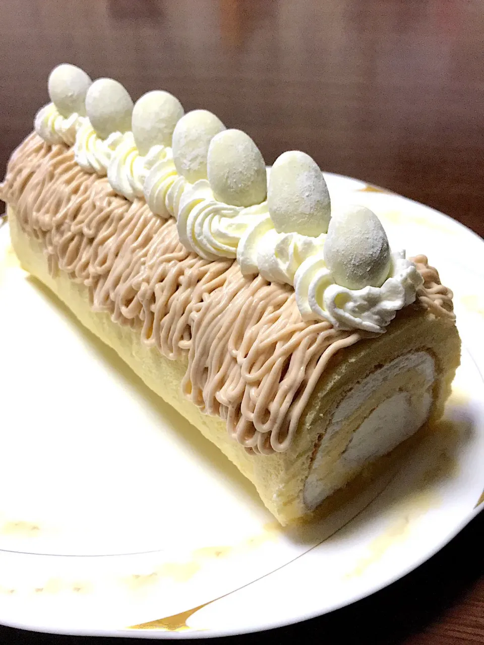 モンブランロールケーキ🍰
栗🌰は乗ってないけど(￣▽￣)|sakiさん