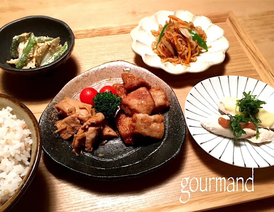 まぐろのアラで 生姜煮&竜田揚げ などのよるごはん🍚|プーティさん