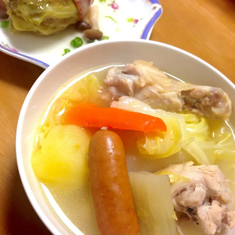 １１月２６日
今日の夕食🍲手羽元を煮込んだポトフ💖|Yu Yu mamaさん