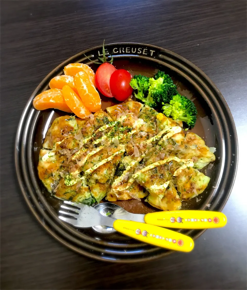 11/26❁息子 お昼ごはん🍽
お好み焼き
(キャベツ・ほうれん草・しらす・チーズ入り)
ブロッコリー
プチトマト🍅
みかん🍊|つんさん