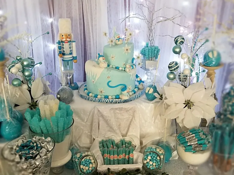 Winter Wonderland Cake|Lakeshia Hazeleyez Goldenさん