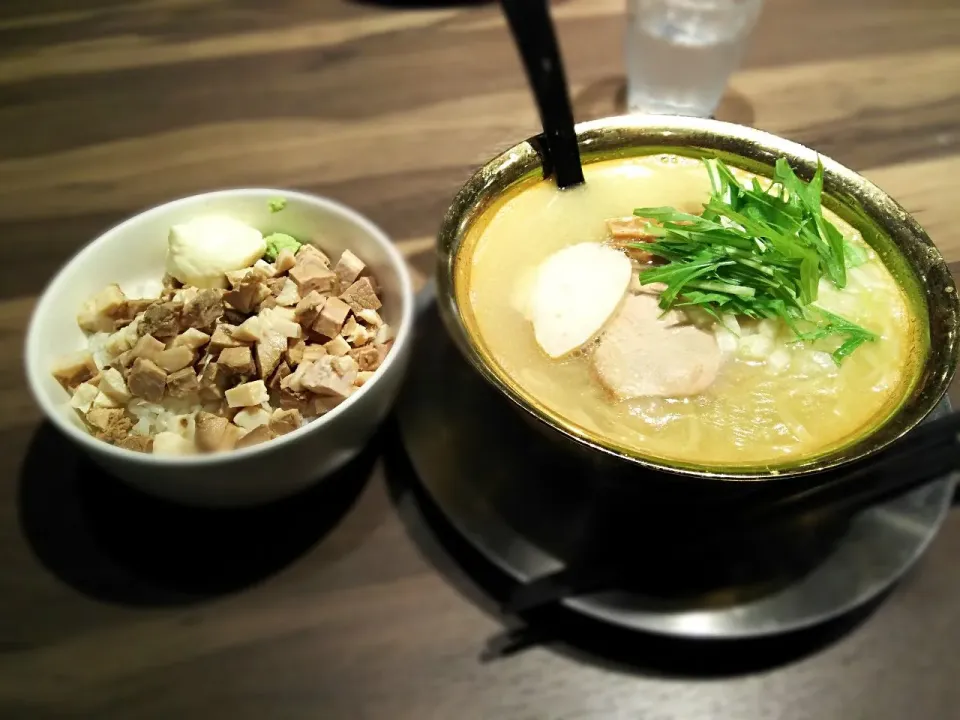 鶏と煮干しの中華そば 市松 鶏白湯|ミナミ ヒロヤさん