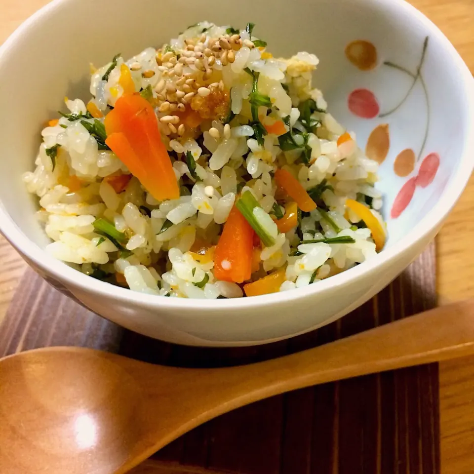 にんじんと葉っぱのご飯🥕”Calotte”Japanese Mixed riCe🌿|angiee♡さん