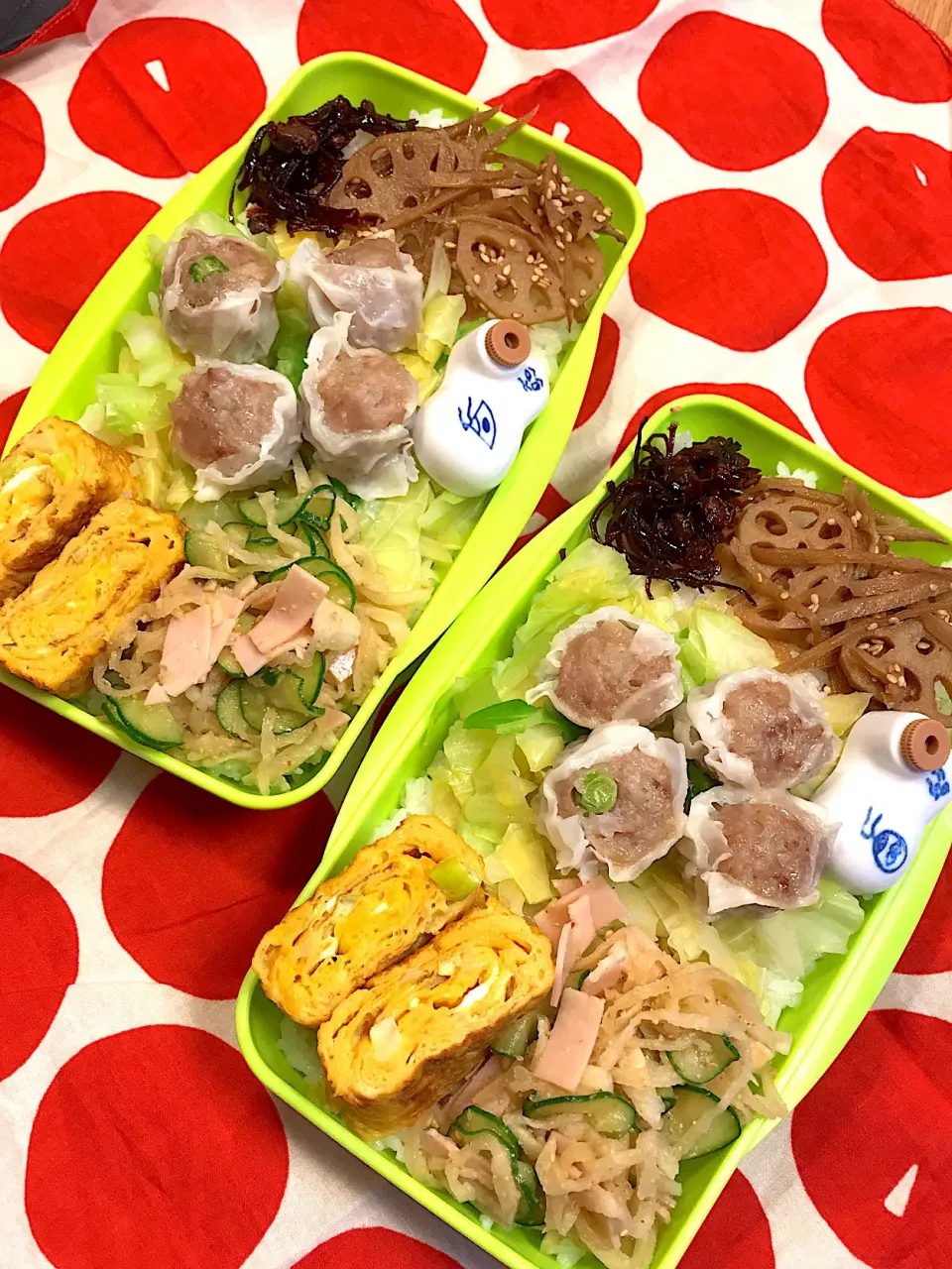 2017.11.27 中2＆高2男子 崎陽軒焼売弁当〜🍱
 #お弁当  #中2弁当  #高2弁当  #崎陽軒焼売|mari-pさん