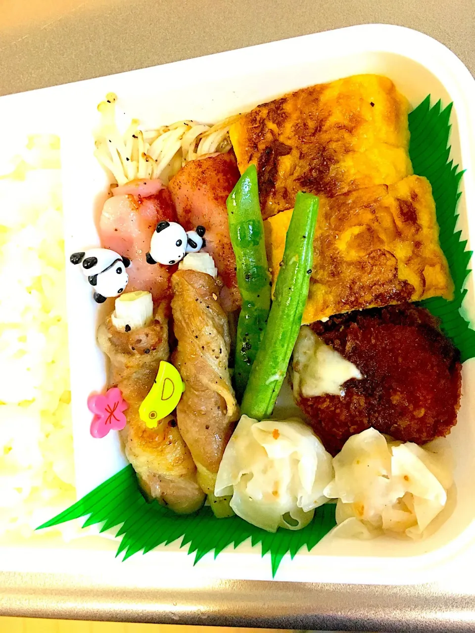 Snapdishの料理写真:#お弁当   (๑´ڡ`๑)今日は気分が⬇︎やけど何とかできた♡毎日作ってる人やっぱり凄いーー|Ⓜ︎🅰®︎ℹ︎さん