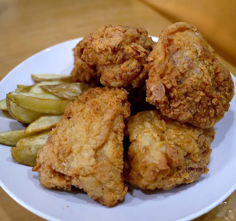 あのお店のフライドチキン風フライドチキン|沖縄「ピロピロ」ライフさん