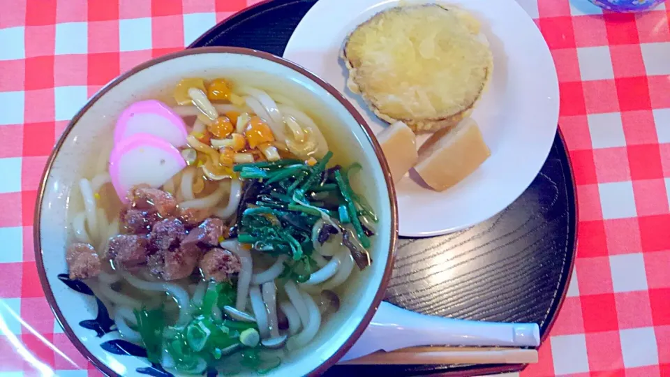 Snapdishの料理写真:本日の賄い(11/27  Wお芋さんと山菜うどん🎵)
ちょっと食べ過ぎ注意(笑)|かぴかぴさん