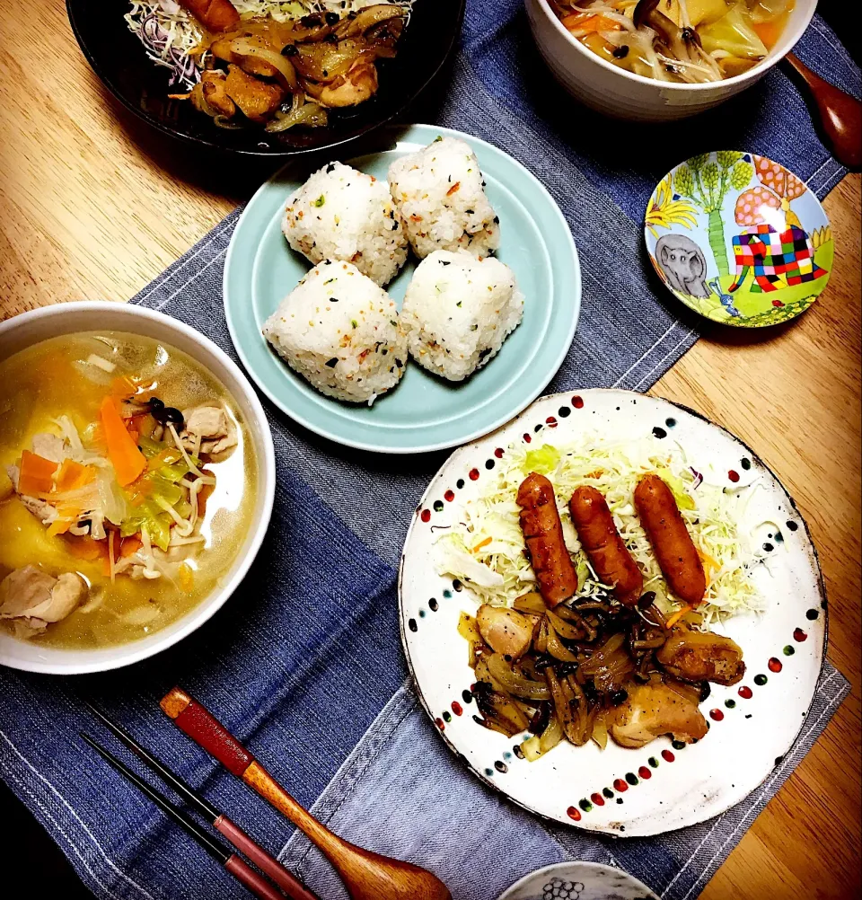 今日の夜ごはん♡  

#旦那さん手作り#夜ごはん#美味しかった#力うどん#お腹いっぱい|ゆかさん