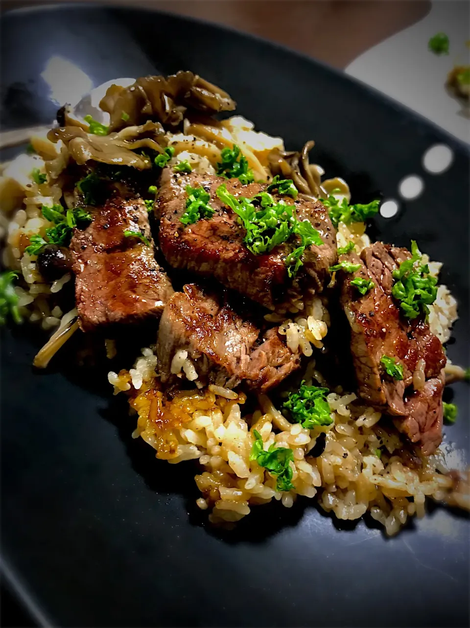 るん♪の料理 炊飯器で牛肉🐃とキノコ🍄のピラフ♪肉多め🐃🐃🐃🎶|るん♪さん