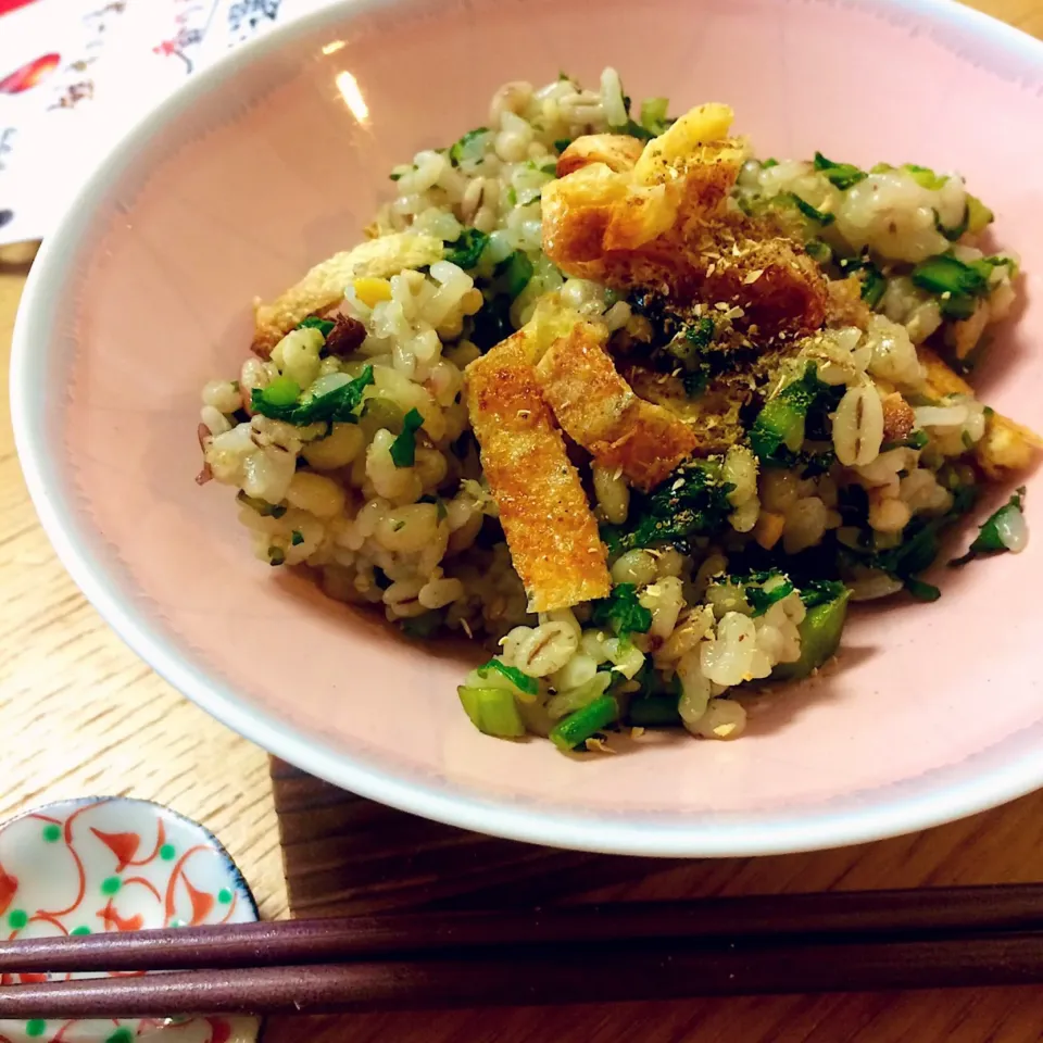 まゆみさんのお料理 春菊とおあげの混ぜ御飯。🌿Japanese Mixed Rice🌿|angiee♡さん