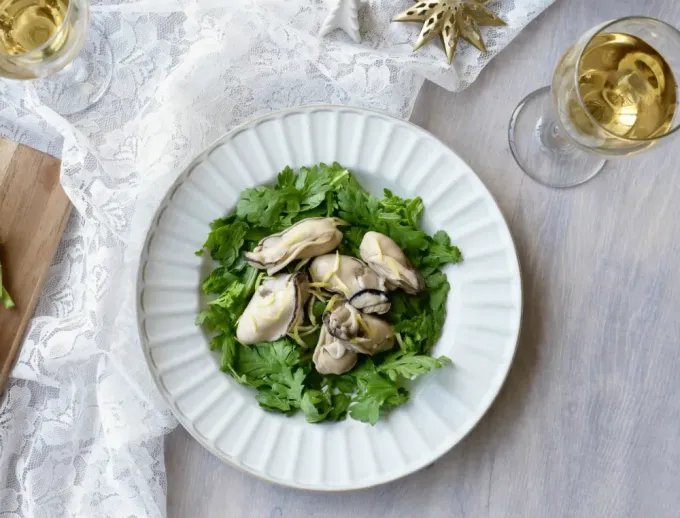 牡蠣と春菊の塩こうじ柚子マリネ|ハナマルキさん