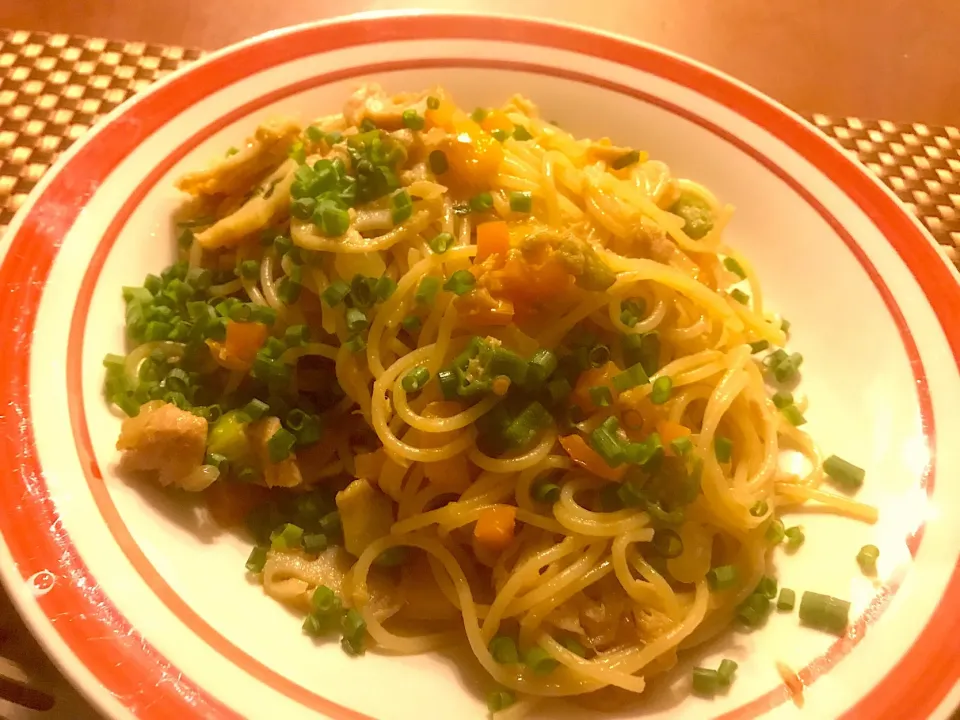 Snapdishの料理写真:Pasta con tonno e verdure🐟ﾂﾅとお野菜のﾊﾟｽﾀ|🌈Ami🍻さん