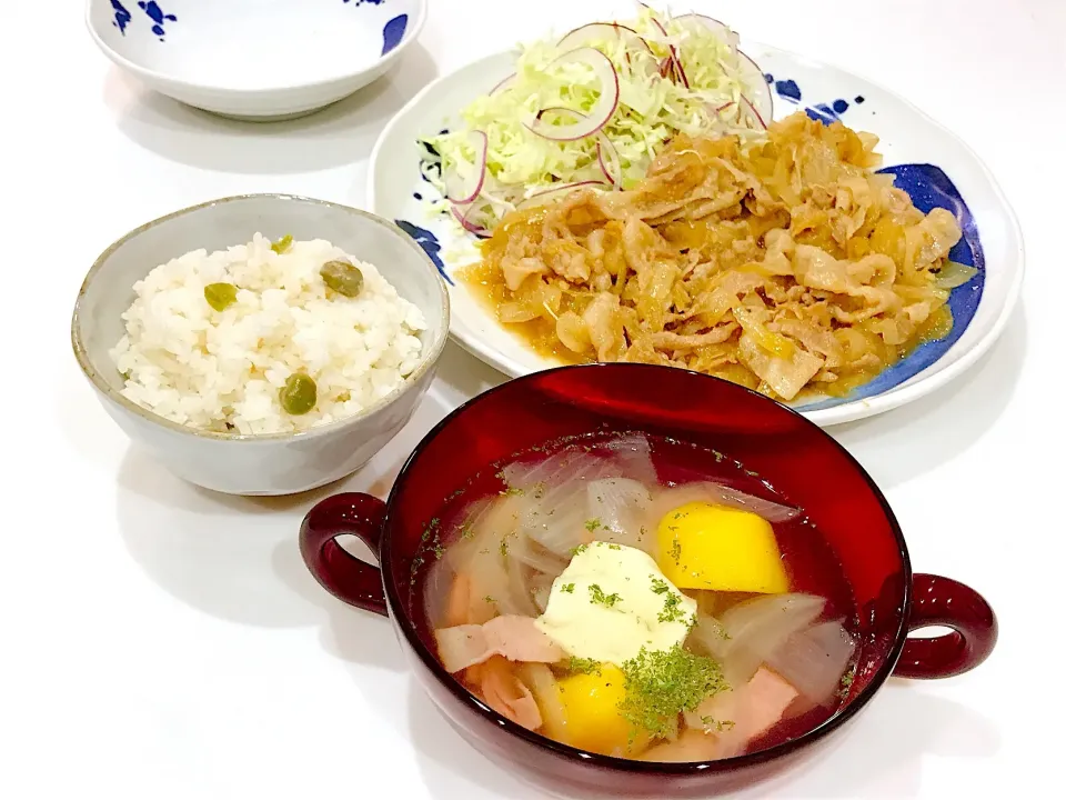 ＊豚肉生姜焼き
＊野菜スープ
＊豆ご飯|さっちんさん