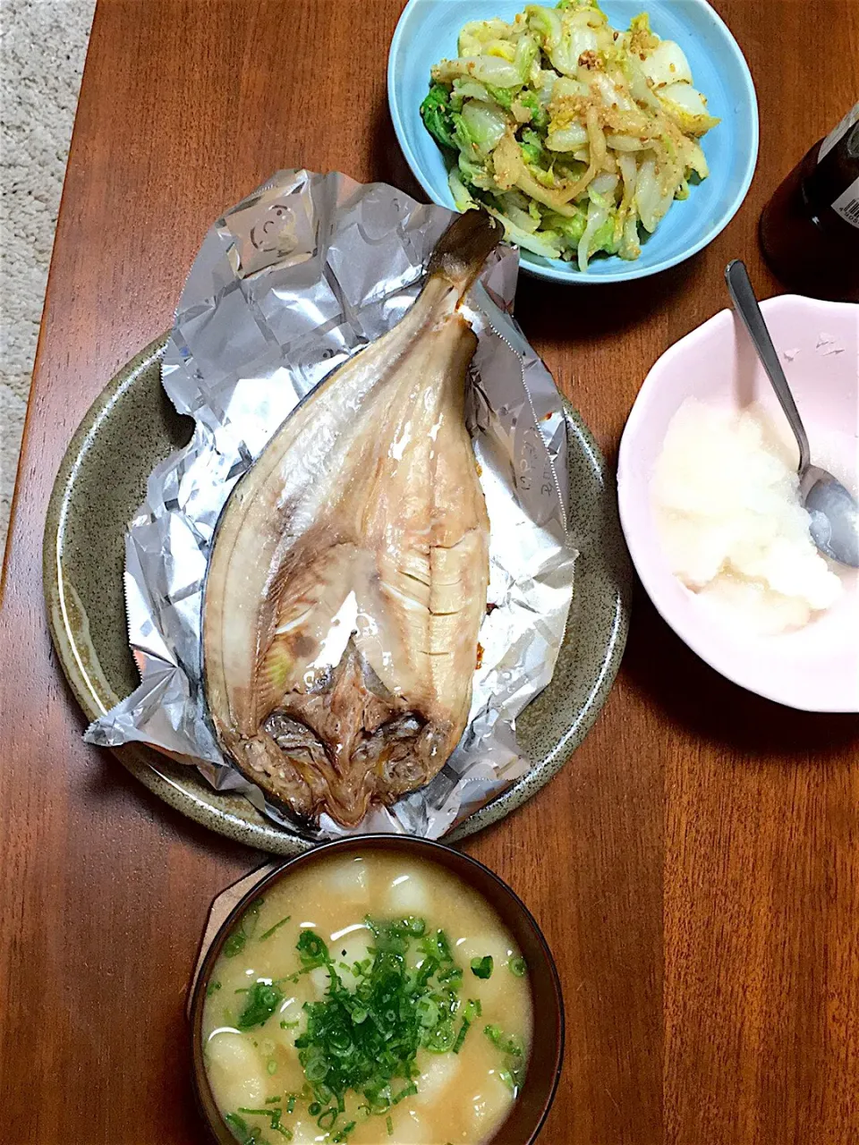 Snapdishの料理写真:ほっけ 白菜胡麻和え 麩の味噌汁|pppよぴさん