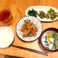 Snapdishの料理写真:#和食
#鳥ごぼう
#ほうれん草のナムル
#お漬物
#無限ピーマン
 #ほうれん草とかぼちゃのお味噌汁|えりこさん