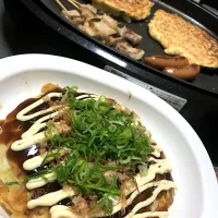 Snapdishの料理写真:お好み焼きパーティー🎉
長芋がポイント！|かさゆりさん