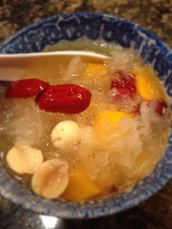 White fungus delights|Allissa Zhaoさん