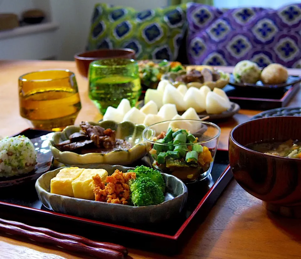 2種のおにぎりと、和食朝ごはん。|@chieko_tanabe_さん