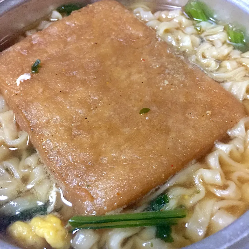 カップ麺（キツネうどん）を煮込んでみた。|のろさん