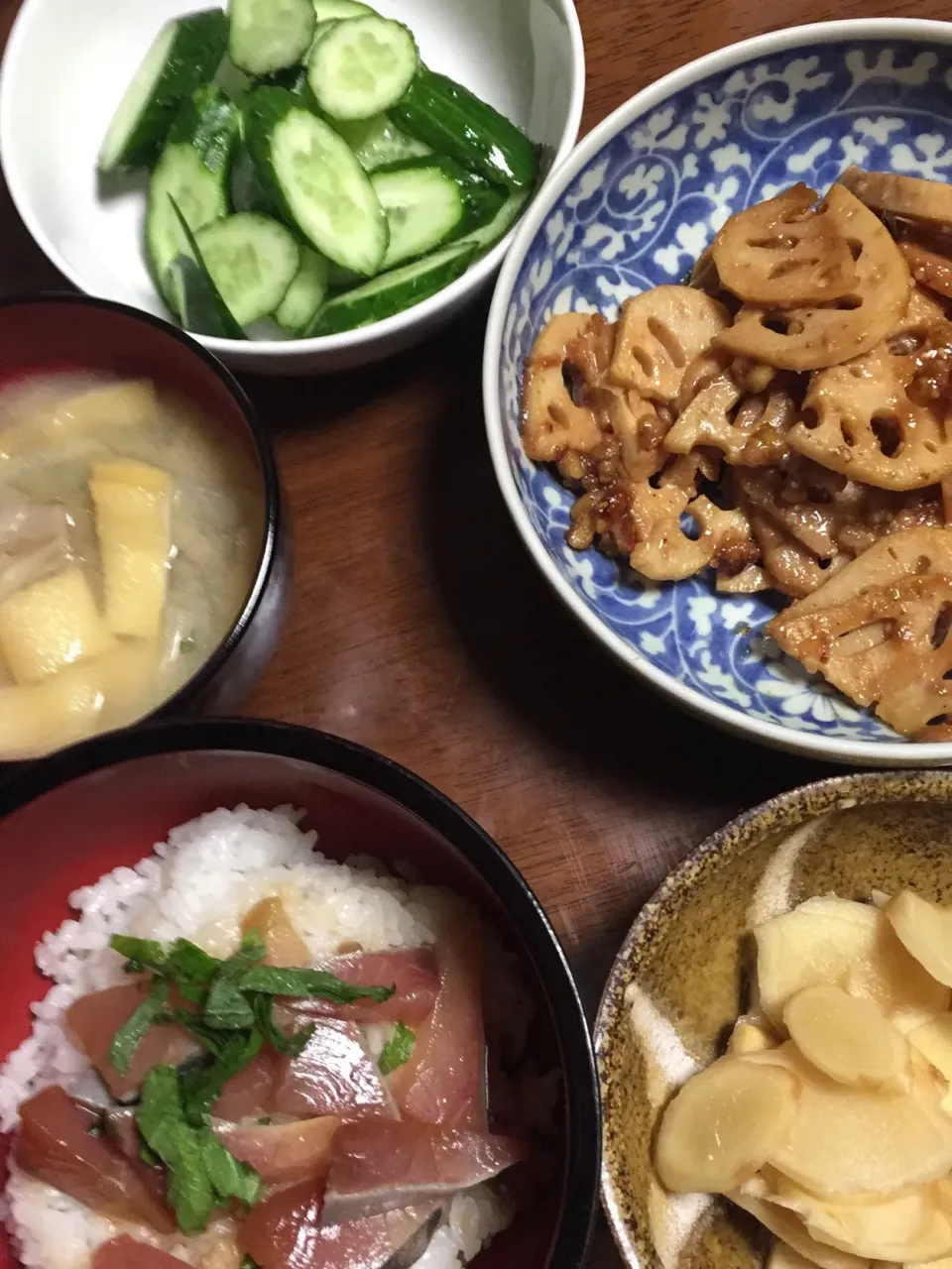 ヤズの漬け丼    味噌汁   胡瓜もみ    蓮根のくるみ味噌炒め   手作りガリ|掛谷節子さん