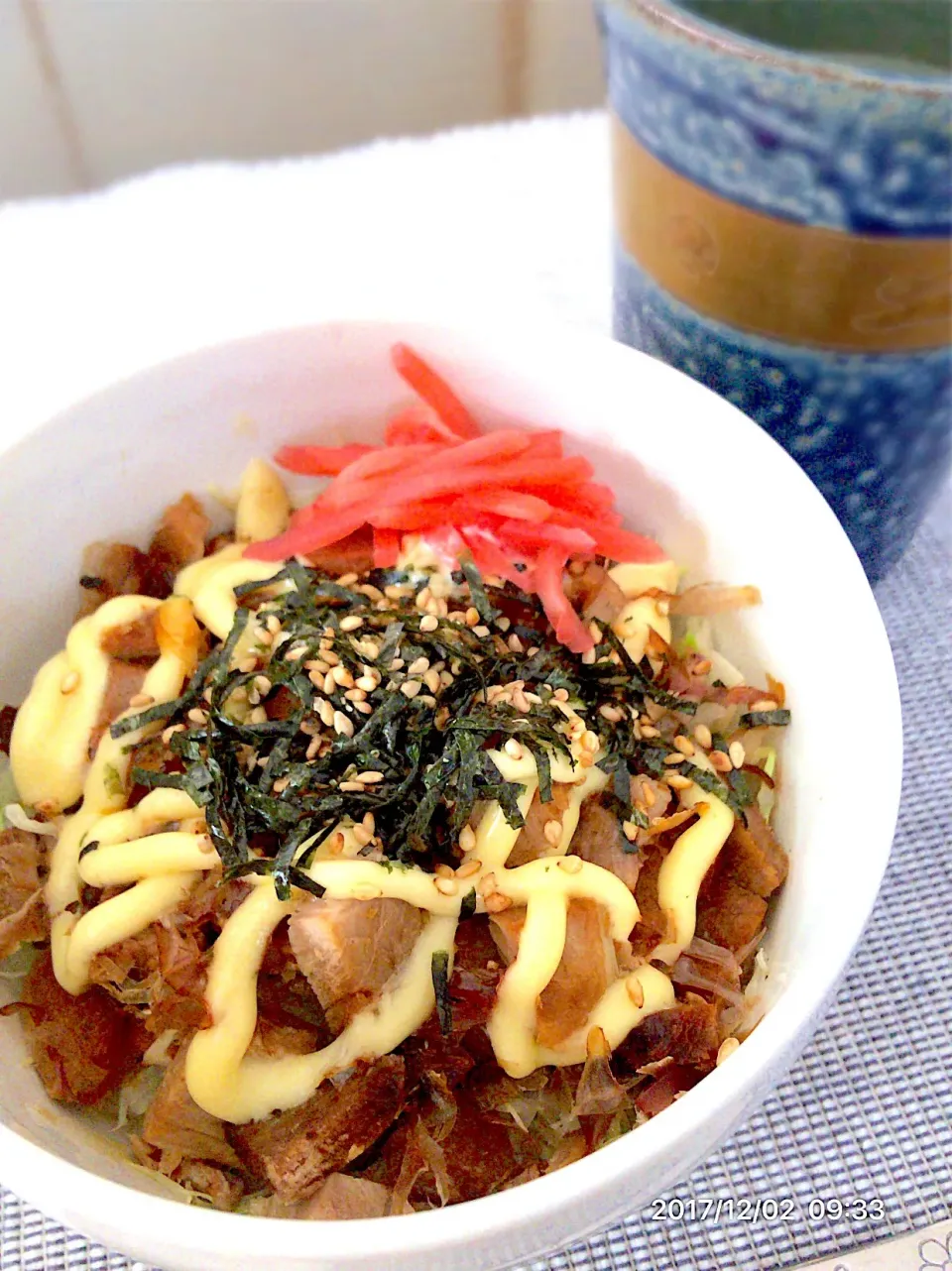 朝からがっつり #チャーシュー丼 
少しづつ食欲が戻って来ました(っ´ω`ｃ)|翡翠さん