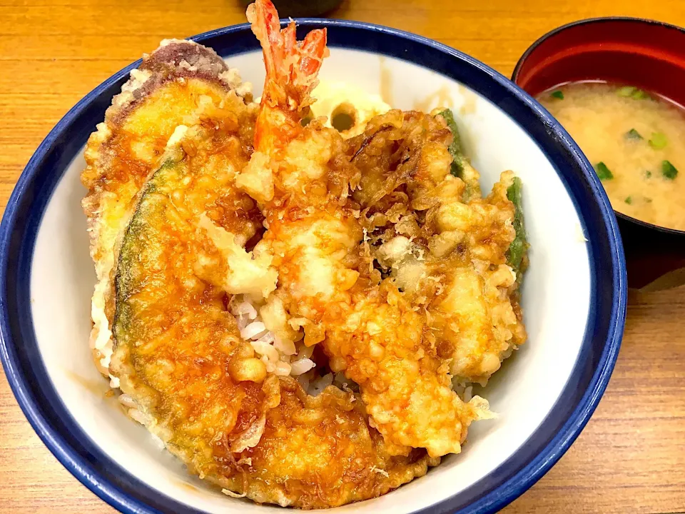 えび野菜天丼（海老・まいたけ・さつまいも・かぼちゃ・いんげん・れんこん）|ゆうじ.さん