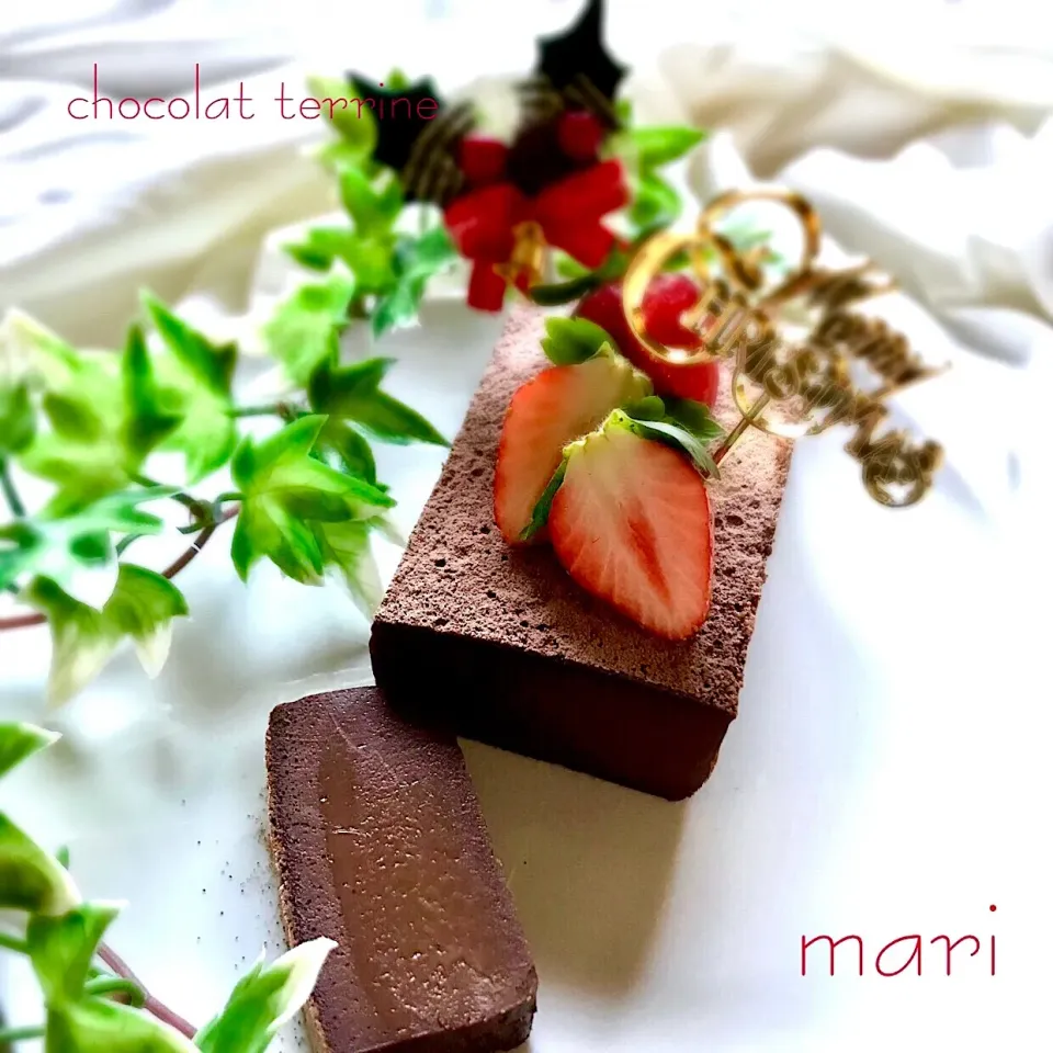 Snapdishの料理写真:ショコラテリーヌ🍫
#手作り #テリーヌ #手作りケーキ|まーり（@mariyuiren）さん