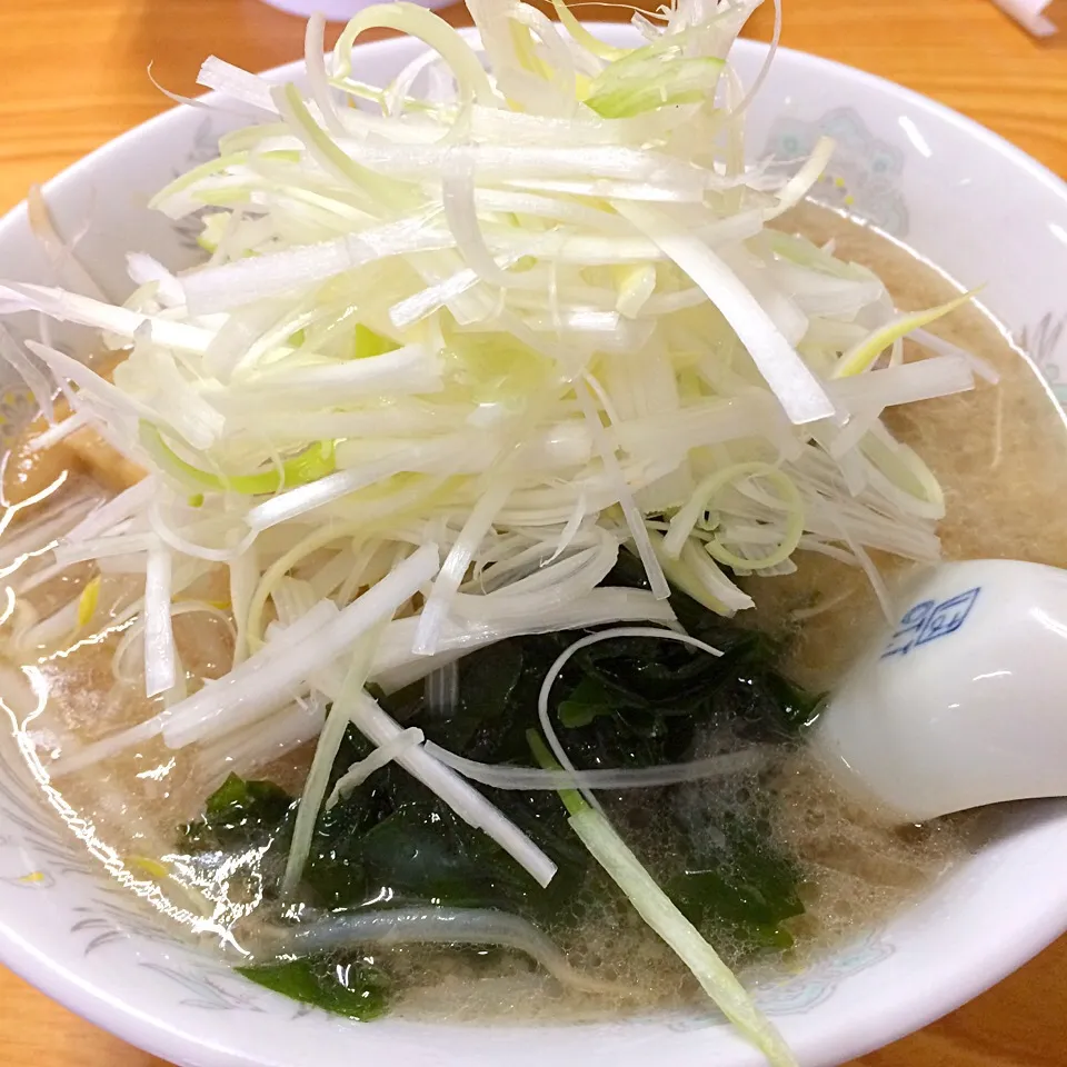 Snapdishの料理写真:ネギらーめん♡lunch♡2017/12/01|ちび太さん