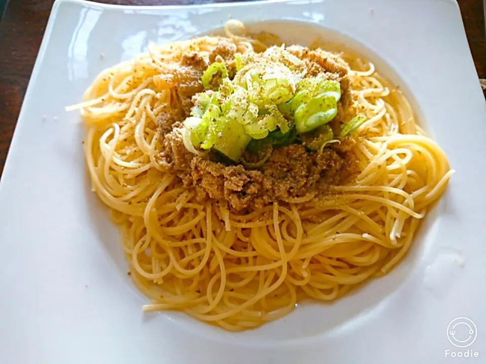 Mi pranzo di oggi〰️😋
今日は昨晩の残り物、真鱈子の煮付けを具にしたパスタランチ〰️☺️

真鱈子は日本酒とみりん+メープルシロップ+醤油で煮込みました 〰️👋

#パスタランチ|quitaさん