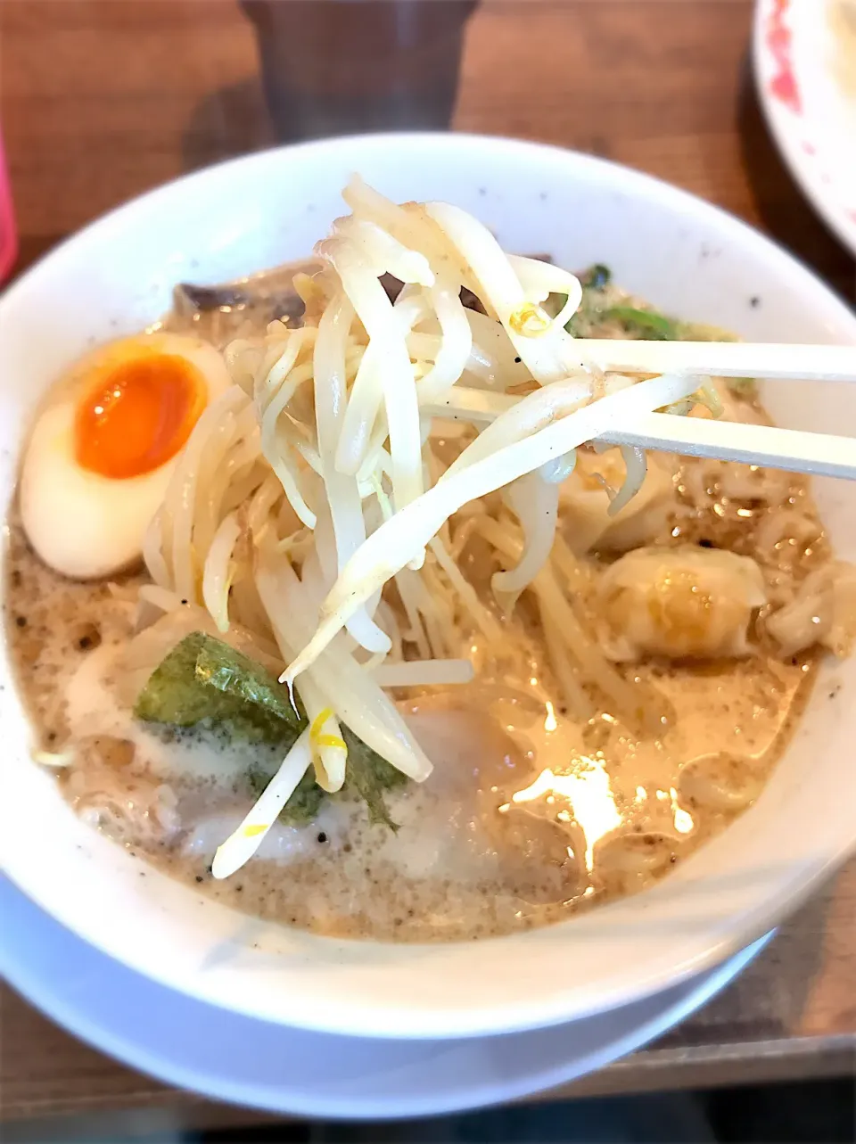 哲麺で三種盛りとんこつラーメン、いただきまーす♪|ASuzukiさん