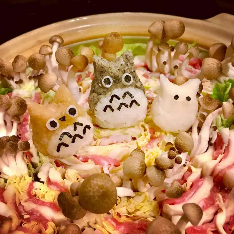 Snapdishの料理写真:トトロおろしのミルフィーユ鍋|shimakichi0426さん