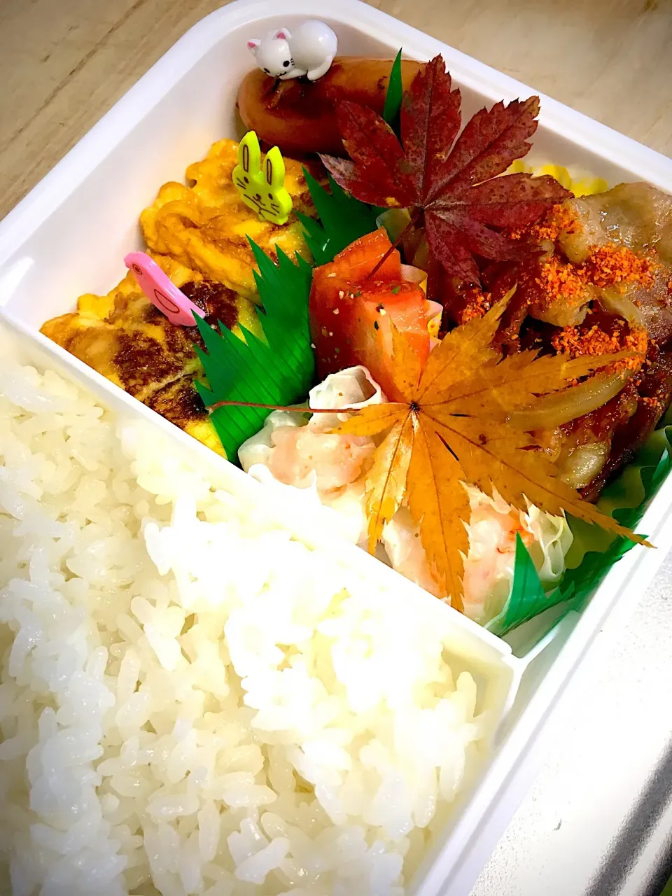 Snapdishの料理写真:#紅葉弁当  (*´U`*)|Ⓜ︎🅰®︎ℹ︎さん