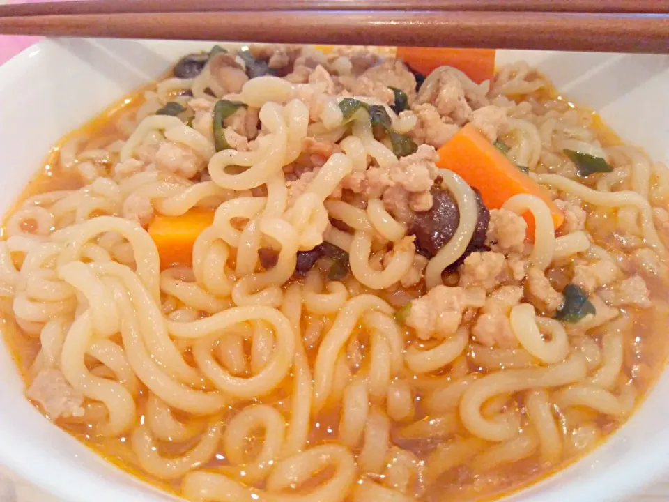 Homemade spicy miso ramen with minced pork.  
 #Ramen|Jorge Bernal Márquezさん