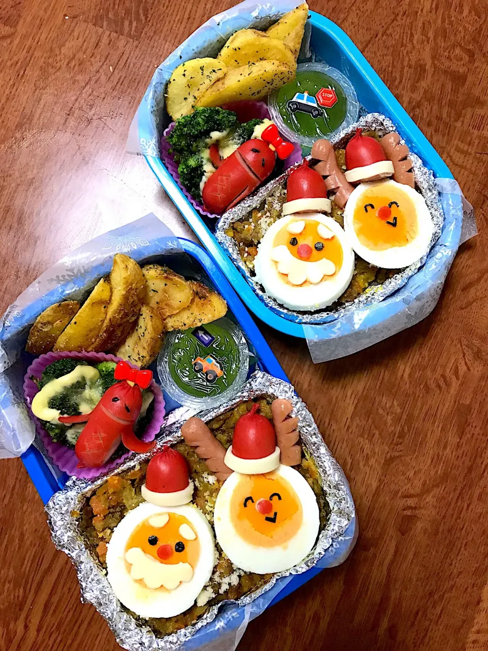 サンタ&トナカイのドライカレー弁当♡|かなさん