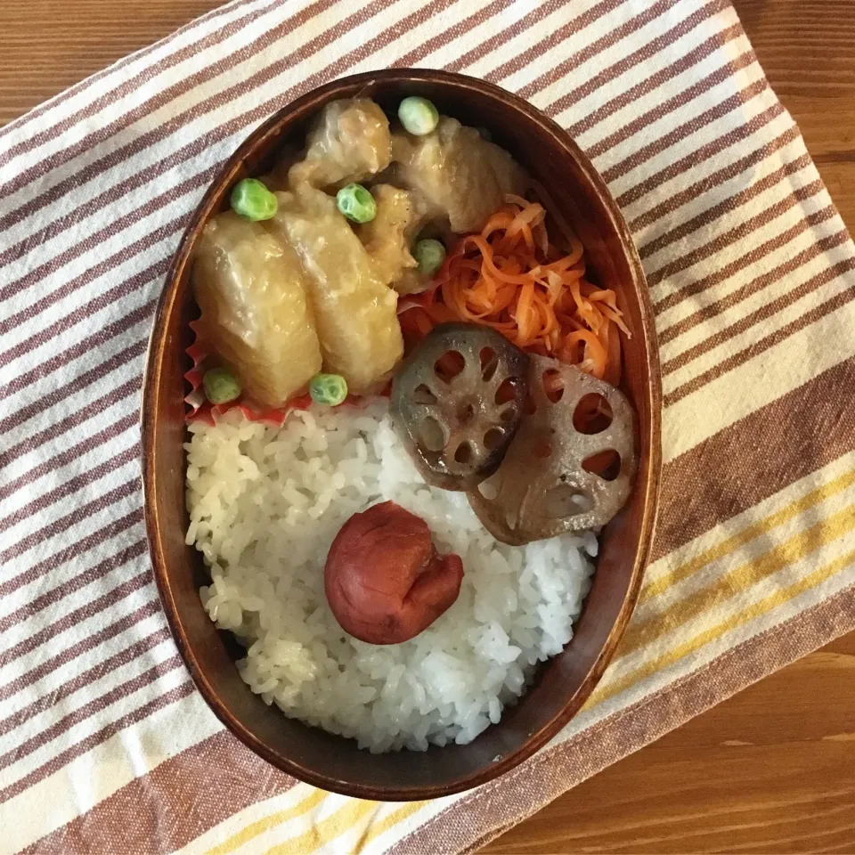 ほっくり大根の出汁あんかけ弁当😊

#弁当 #お弁当 #お弁当記録 #オベンタグラム #bento #lunch #japan #ワッパ#曲げワッパ #まげわっぱ #わっぱ弁当|りよさん