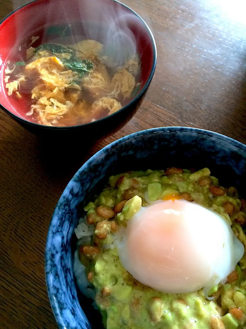 あんまり 朝食は食べませんが 。笑

アボガドを細かく 刻んだものと
納豆 小粒を そのまま混ぜて
温玉を かけたもの です 🤗

シンプルだけど 美味しい ☺️✨
祖母と ハマってます 💕
忙しい朝にも ピッタリ です ☀

#アボガド納豆
#朝食
#ザ時短|Hazumixさん