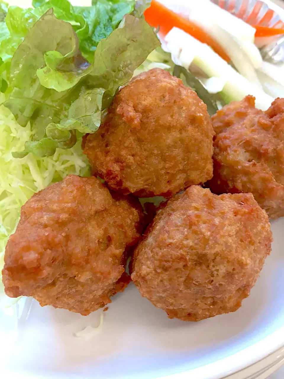 海老、鶏ひき肉すりおろし蓮根の揚げ団子|学食おばちゃんさん