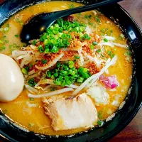 Snapdishの料理写真:魚介味噌ラーメン|(´ｰ`* ))))fumiemonさん