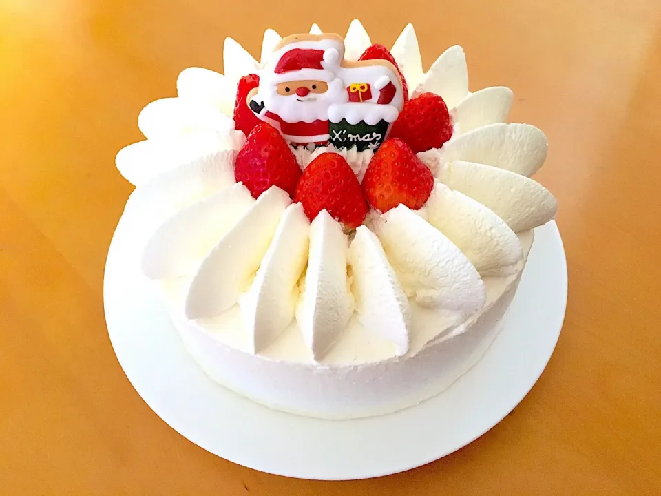 サンタの口が…なクリスマスケーキ #クリスマスケーキ #いちご|tokkoさん