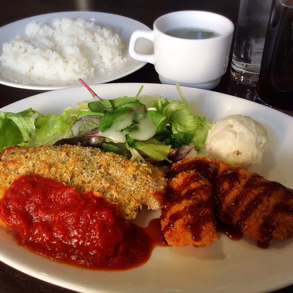 ビジネスランチ チキンのパン粉焼き&イカフライ 2017.12.5|キラ姫さん