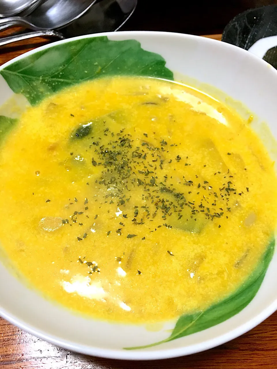 Snapdishの料理写真:簡単✿南瓜ときのこの濃厚クリームスープ by emyo|あず☆彡さん