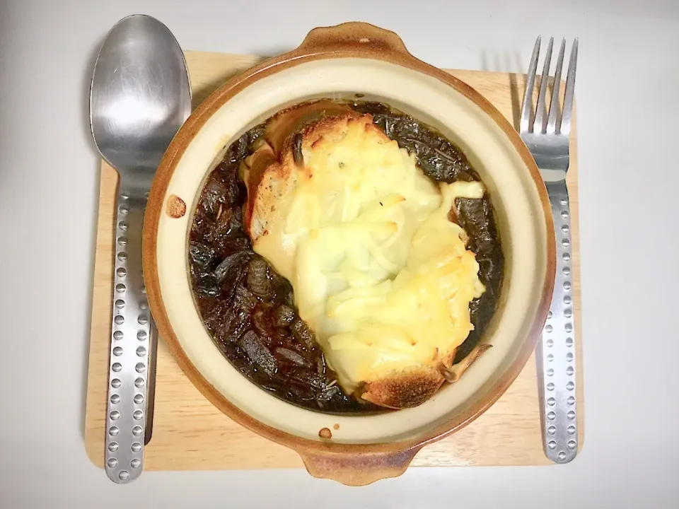 Snapdishの料理写真:French Style Onion Soup|uno hooさん