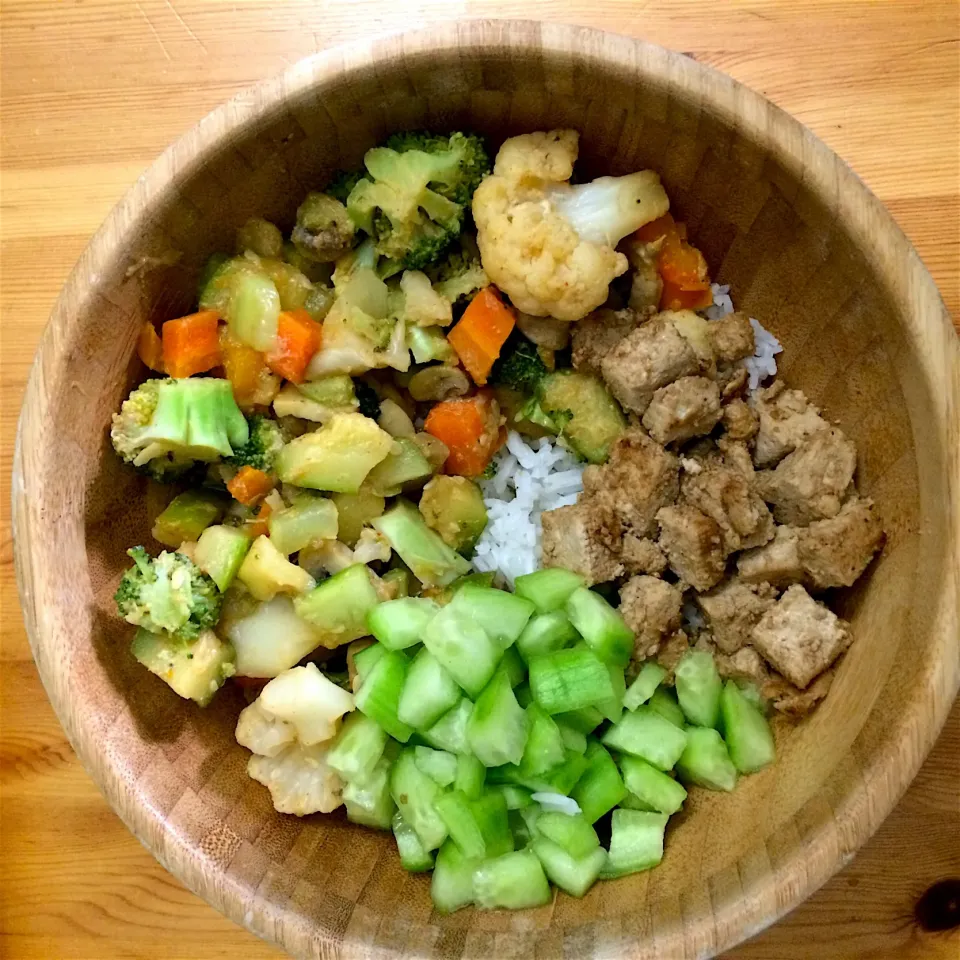 Marinated tofu, veggies and rice 🍚|MissYumYumさん